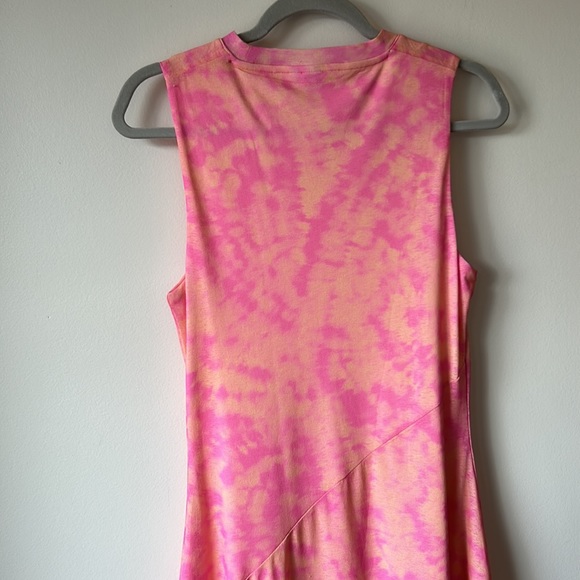 Pink tie die dress - Picture 5 of 10